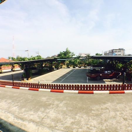 Banchang Apartment And Hotel Rayong Exterior foto